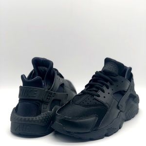Nike Air Huarache Run Triple Blackout Shoes Size 7